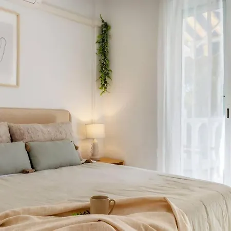 Pink Torreblanca アパート トレビエハ